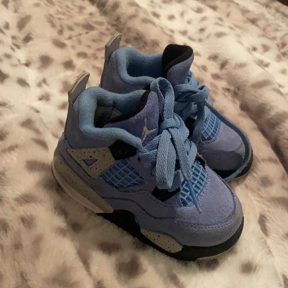 Jordan 4s 5c